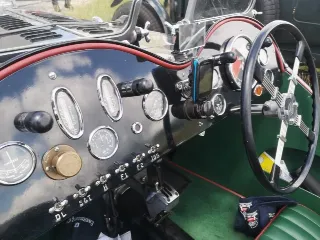 Foto 79 di 269: JAGUAR XK120 ots 1952-1000 MIGLIA ELIGIBLE