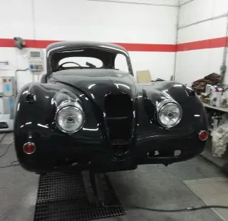 Foto 111 di 268: JAGUAR XK 140 fhc overdrive 1956-1di 843 prodotti
