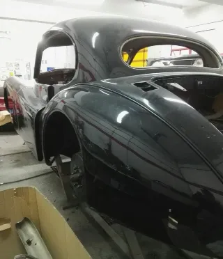 Foto 112 di 268: JAGUAR XK 140 fhc overdrive 1956-1di 843 prodotti