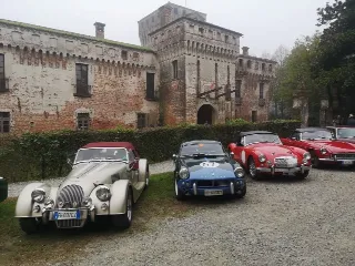 Foto 163 di 268: JAGUAR XK 140 fhc overdrive 1956-1di 843 prodotti