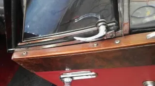 Foto 58 di 268: JAGUAR XK 140 fhc overdrive 1956-1di 843 prodotti
