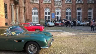 Foto 189 di 397: ASTON MARTIN DB6 1966
