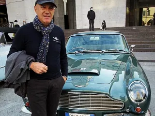 Foto 272 di 397: ASTON MARTIN DB6 1966