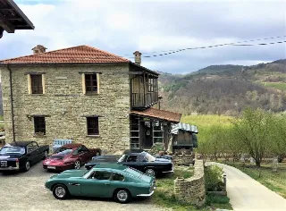 Foto 341 di 397: ASTON MARTIN DB6 1966