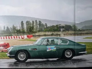 Foto 356 di 397: ASTON MARTIN DB6 1966