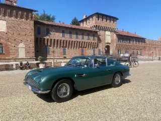 Foto 378 di 397: ASTON MARTIN DB6 1966