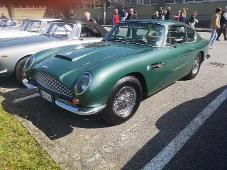 Foto 383 di 397: ASTON MARTIN DB6 1966