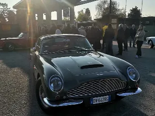 Foto 387 di 397: ASTON MARTIN DB6 1966