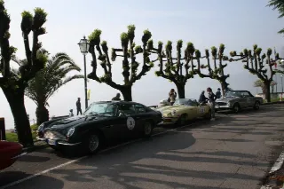 Foto 68 di 397: ASTON MARTIN DB6 1966