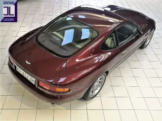 Foto 8 di 26: ASTON MARTIN DB7 1995