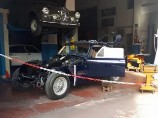Foto 85 di 110: ASTON MARTIN DB MKIII 1958