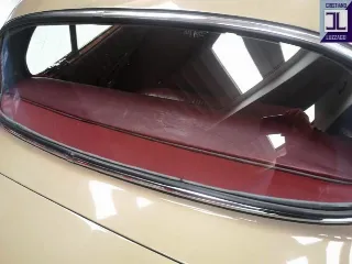 Foto 33 di 64: DAIMLER 2500 V8 SALOON RHD 1969