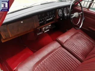Foto 40 di 64: DAIMLER 2500 V8 SALOON RHD 1969