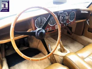 Foto 28 di 60: ASTON MARTIN DB2/4 1957