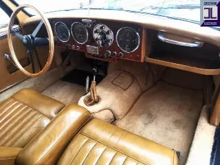 Foto 33 di 60: ASTON MARTIN DB2/4 1957