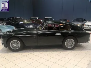 Foto 4 di 60: ASTON MARTIN DB2/4 1957