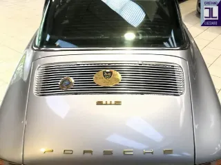 Foto 18 di 110: PORSCHE 911 2.200 E TARGA 1971