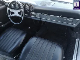 Foto 33 di 110: PORSCHE 911 2.200 E TARGA 1971
