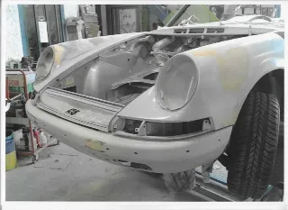 Foto 51 di 110: PORSCHE 911 2.200 E TARGA 1971