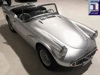 Foto 12 di 38: DAIMLER SP 250 DART 1960