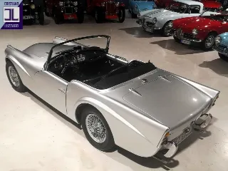 Foto 6 di 38: DAIMLER SP 250 DART 1960