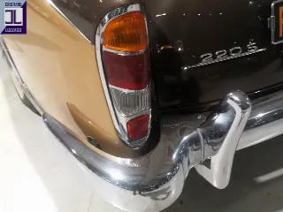 Foto 11 di 57: MERCEDES 220S CABRIOLET 1959