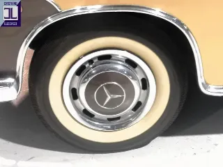 Foto 17 di 57: MERCEDES 220S CABRIOLET 1959
