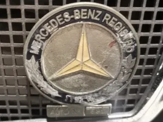 Foto 36 di 57: MERCEDES 220S CABRIOLET 1959