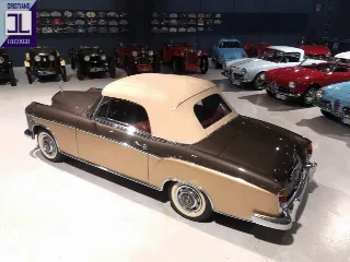 Foto 3 di 57: MERCEDES 220S CABRIOLET 1959