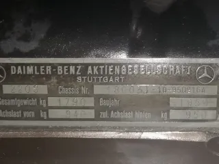 Foto 41 di 57: MERCEDES 220S CABRIOLET 1959