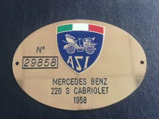 Foto 44 di 57: MERCEDES 220S CABRIOLET 1959