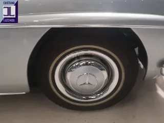 Foto 13 di 76: MERCEDES BENZ 190 SL 1956