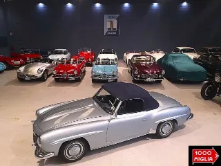 Foto 1 di 76: MERCEDES BENZ 190 SL 1956