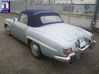 Foto 23 di 76: MERCEDES BENZ 190 SL 1956