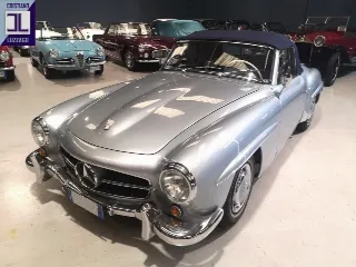 Foto 8 di 76: MERCEDES BENZ 190 SL 1956