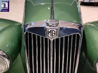 Foto 21 di 43: MG TF 1250-1954