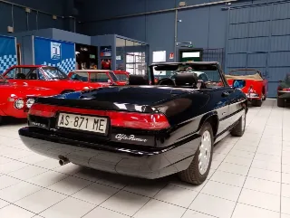 Foto 13 di 55: ALFA ROMEO SPIDER 2000 S.4 1993