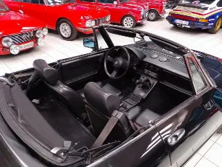 Foto 25 di 55: ALFA ROMEO SPIDER 2000 S.4 1993