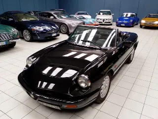 Foto 6 di 55: ALFA ROMEO SPIDER 2000 S.4 1993