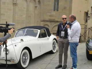 Foto 141 di 385: JAGUAR E TYPE 4.2 ROADSTER S1 1965