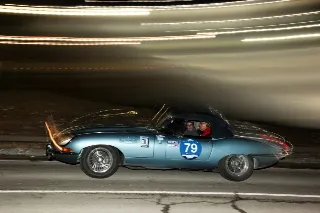 Foto 171 di 385: JAGUAR E TYPE 4.2 ROADSTER S1 1965