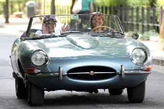 Foto 19 di 385: JAGUAR E TYPE 4.2 ROADSTER S1 1965