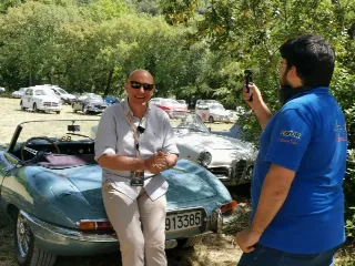 Foto 278 di 385: JAGUAR E TYPE 4.2 ROADSTER S1 1965
