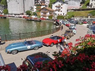 Foto 303 di 385: JAGUAR E TYPE 4.2 ROADSTER S1 1965