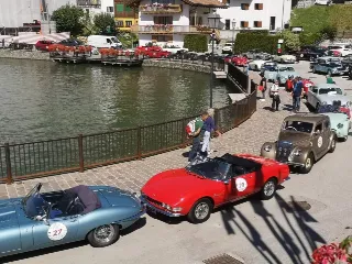 Foto 304 di 385: JAGUAR E TYPE 4.2 ROADSTER S1 1965