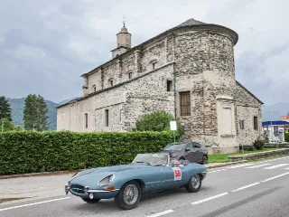 Foto 366 di 385: JAGUAR E TYPE 4.2 ROADSTER S1 1965