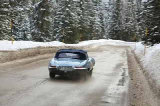 Foto 80 di 385: JAGUAR E TYPE 4.2 ROADSTER S1 1965