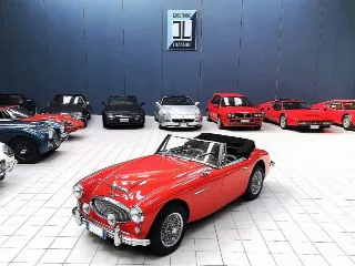 Foto 1 di 36: AUSTIN HEALEY 3000 MK3 1964