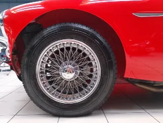 Foto 33 di 36: AUSTIN HEALEY 3000 MK3 1964
