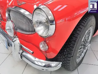 Foto 7 di 36: AUSTIN HEALEY 3000 MK3 1964